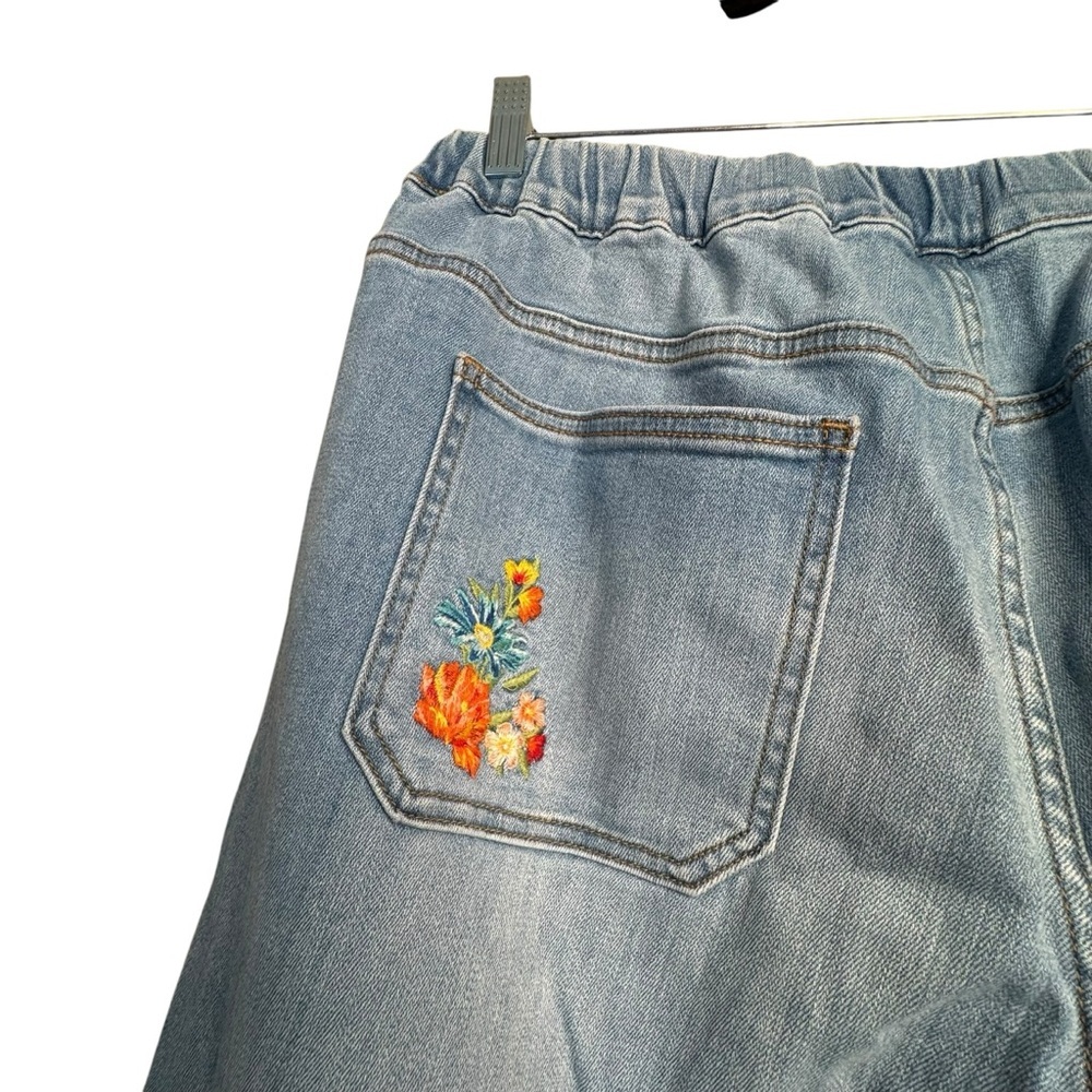 Driftwood Womens Jeans Ruby 1X L27 Pull On Relaxed Indigo Floral Embroidered C29 - Picture 6 of 12